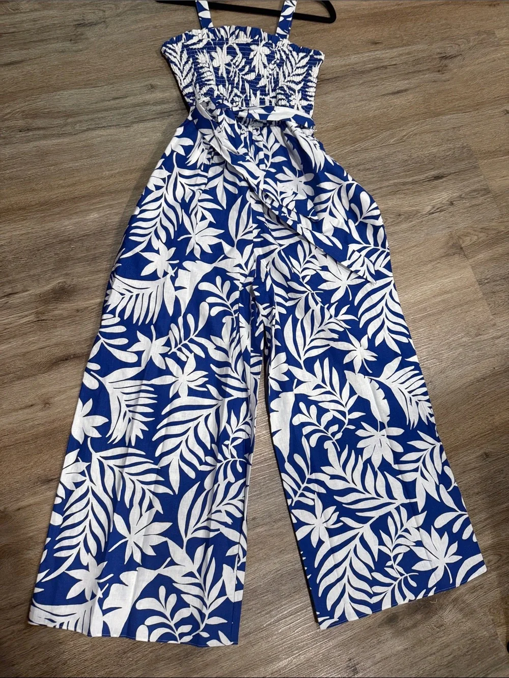 NWOT kate spade Blue & White Tropical Foliage Smocked Jumpsuit Wide-Leg Crop